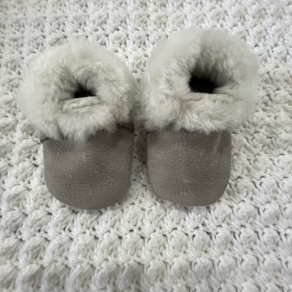 GUC Freshly Picked Moccasins - Size 1